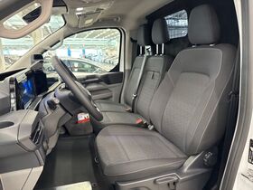 heti ajoon Ford Transit Custom