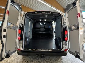 heti ajoon Ford Transit Custom