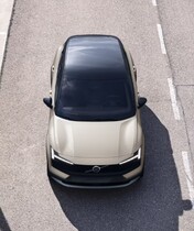 heti ajoon Volvo EX30 Cross Country