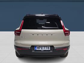 heti ajoon Volvo EX40