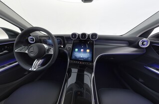 heti ajoon Mercedes-Benz GLC