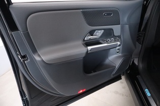 heti ajoon Mercedes-Benz EQB