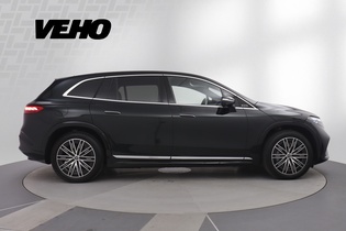 heti ajoon Mercedes-Benz EQS