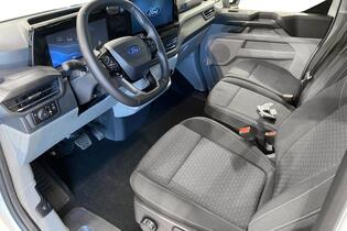 heti ajoon Ford Tourneo Custom