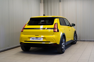 heti ajoon Renault 5