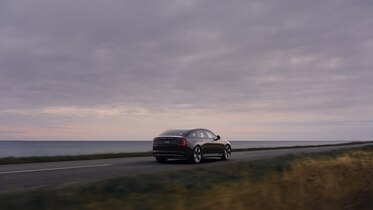 heti ajoon Volvo ES90