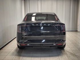 heti ajoon Volvo ES90