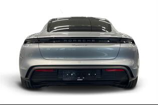 heti ajoon Porsche Taycan