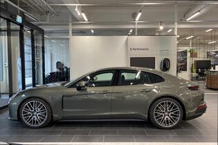 heti ajoon Porsche Panamera