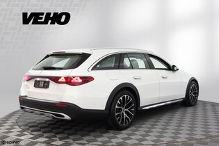 heti ajoon Mercedes-Benz E