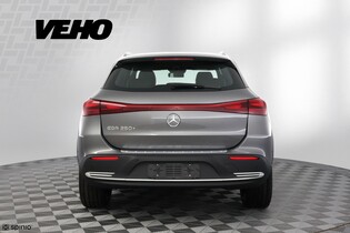 heti ajoon Mercedes-Benz EQA