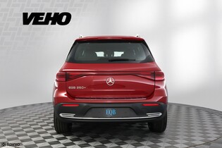 heti ajoon Mercedes-Benz EQB