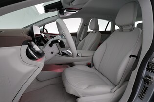 heti ajoon Mercedes-Benz EQE