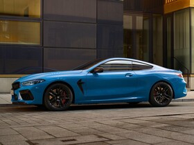 uusi BMW M8