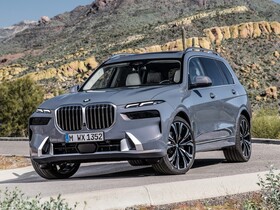 uusi BMW X7