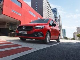 uusi Mercedes-Benz Citan