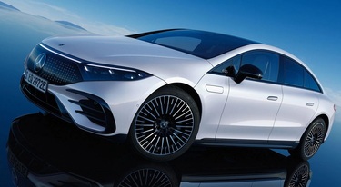 uusi Mercedes-Benz EQS