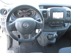 Opel Vivaro vaihtoauto