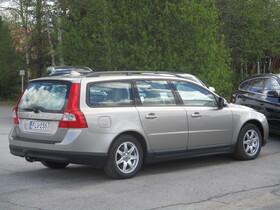 Volvo V70 vaihtoauto