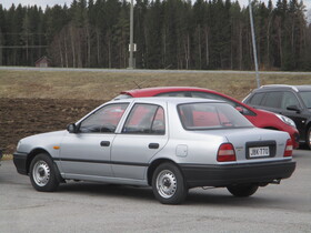 Nissan Sunny vaihtoauto