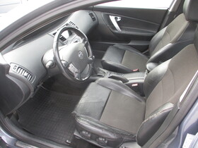Nissan Primera vaihtoauto