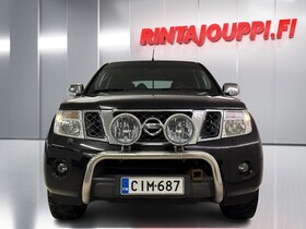 Nissan Navara vaihtoauto