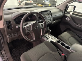 Nissan Navara vaihtoauto