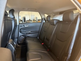 Ford Edge vaihtoauto