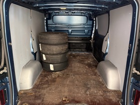 Opel Vivaro vaihtoauto