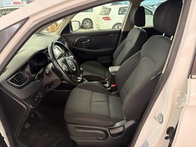 Kia Carens vaihtoauto