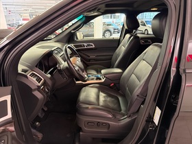 Ford USA Explorer vaihtoauto