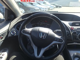 Honda Civic vaihtoauto