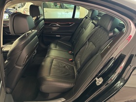 BMW 740 vaihtoauto