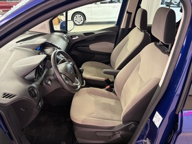 Ford Tourneo Courier vaihtoauto