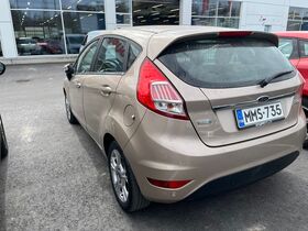 Ford Fiesta vaihtoauto