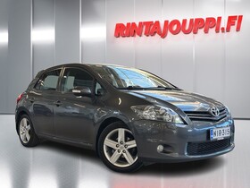 Toyota Auris vaihtoauto