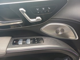 Mercedes-Benz EQS vaihtoauto