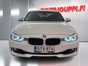 BMW 320 vaihtoauto
