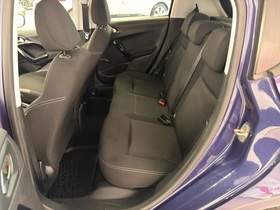 Peugeot 208 vaihtoauto