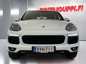 Porsche Cayenne vaihtoauto