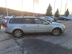 Volvo V70 vaihtoauto