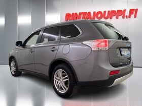 Mitsubishi Outlander PHEV vaihtoauto