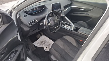 Peugeot 5008 vaihtoauto