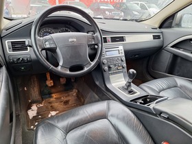 Volvo V70 vaihtoauto