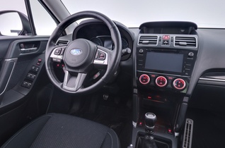 Subaru Forester vaihtoauto