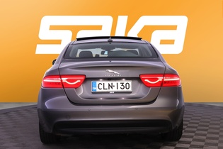 Jaguar XE vaihtoauto