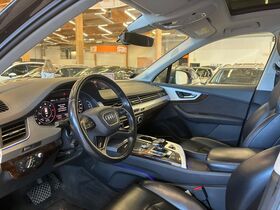 Audi Q7 vaihtoauto