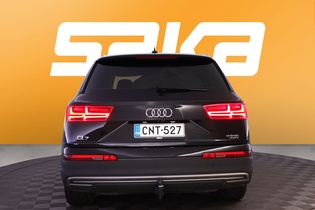 Audi Q7 vaihtoauto