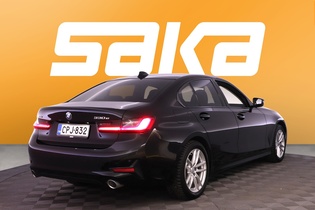 BMW 330 vaihtoauto