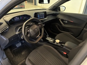 Peugeot e-2008 vaihtoauto